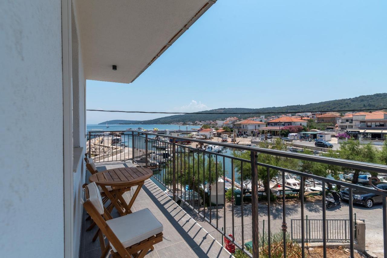 Beach Apartman Marela 斯拉汀 外观 照片